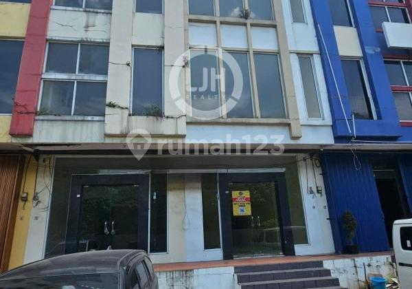 3-Storey Shop House for Rent at Cikarang Square, Bekasi, West Java