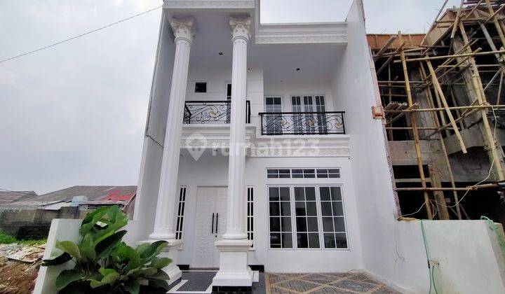 Modern Classic Style House Di Ciganjur 2