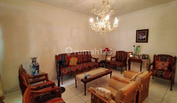 Rumah Butuh Renovasi Unfurnished SHM di Terogong, Jakarta Selatan 1