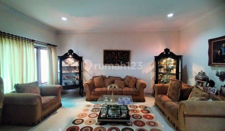 Rumah 2 Lantai Bagus Semi Furnished SHM di Cipete, Jakarta Selatan 1