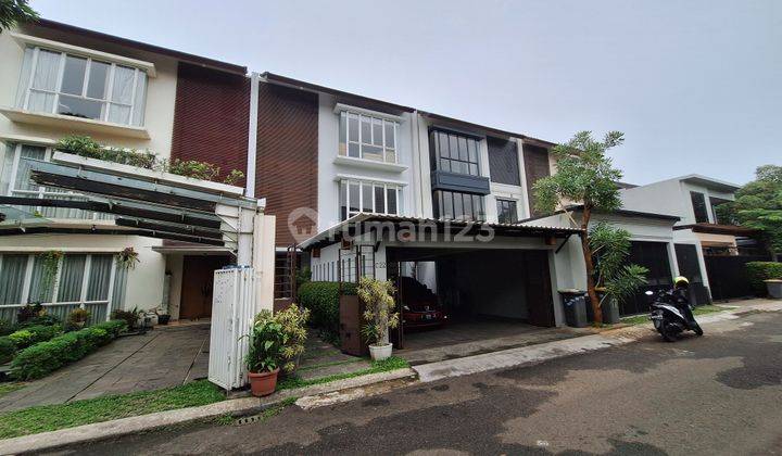 Rumah 3 Lantai Bagus Unfurnished SHM di Cilandak Tengah, Jakarta Selatan 2