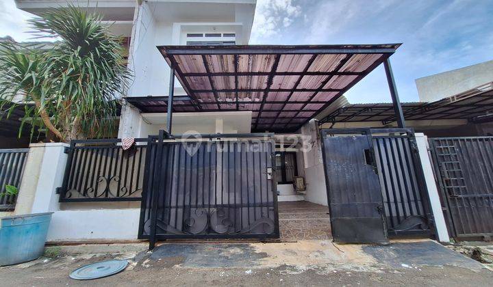 Turun Harga Townhouse Dekat Toll Brigif 1