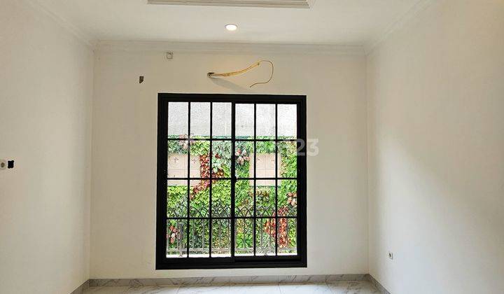 Rumah Brand New dan Furnished di Pondok Indah 2