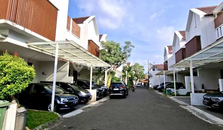Townhouse Siap Huni di Pejaten Barat 2