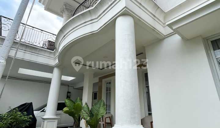 Modern Classic House Prime Di Tebet 2