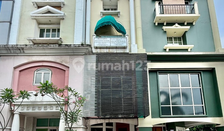 Ruko di Plaza 5 Pondok Indah