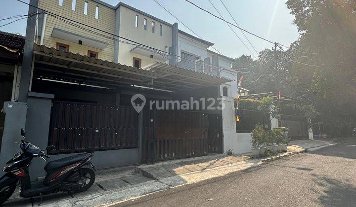 Turun Harga Rumah Bagus Prime Area Dekat Taman 1