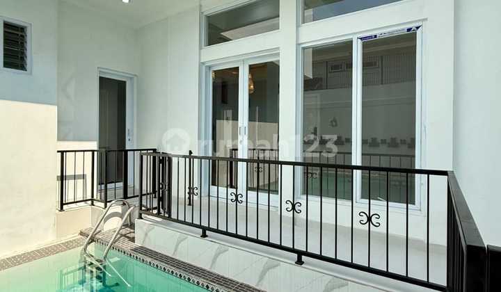 Brand New House with Private Pool in Cinere 2