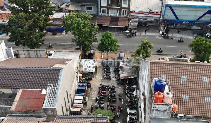 Komersial Area Cocok Buat Cafe, Restaurant Atau Office Di Gandaria Komersial Area Cocok Buat Cafe, Restaurant Atau Office Di Gandaria