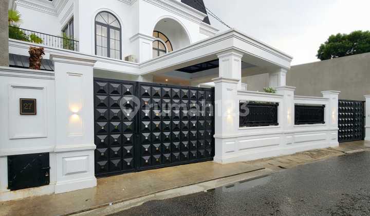 Brand New Luxury di Kebayoran Lama Jakarta Selatan