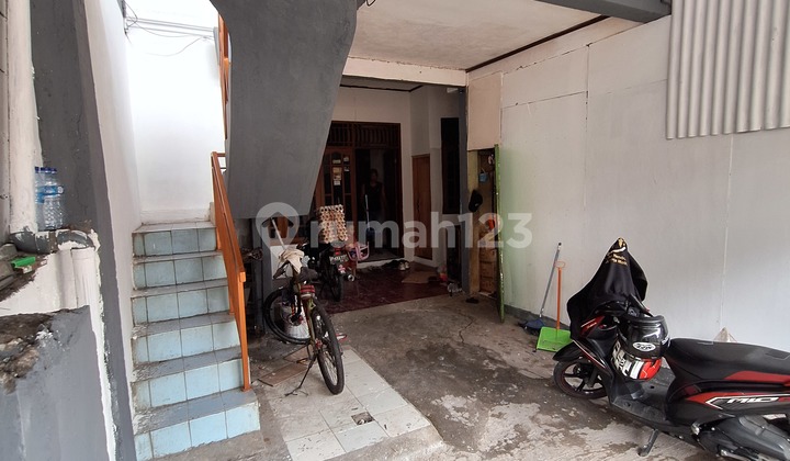 Price Drop for Boarding House Near UNJ and RS Persahabatan