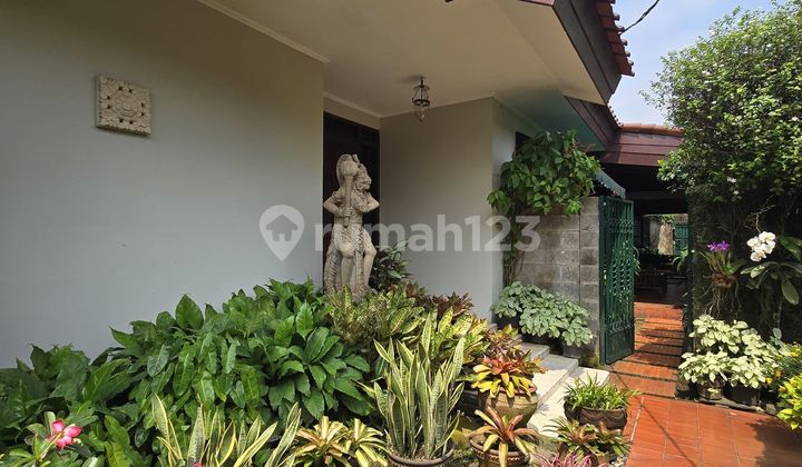 Turun Harga Rumah Rindang 1 Lantai Di Kemang Selatan