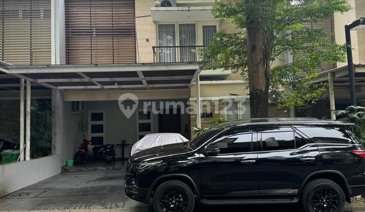 Serenia Hills Modern Minimalis House Lebak Bulus