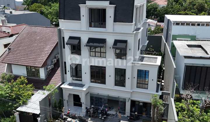 New House in Senopati Area Near SCBD