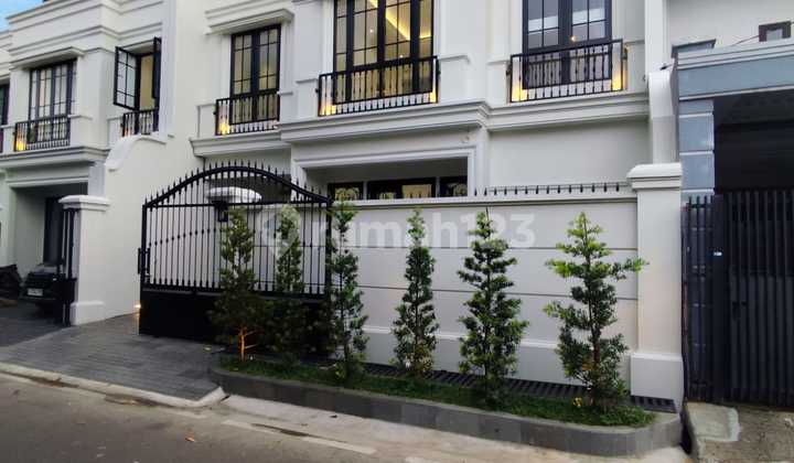 Brand New House di Cempaka Putih Jakarta Pusat
