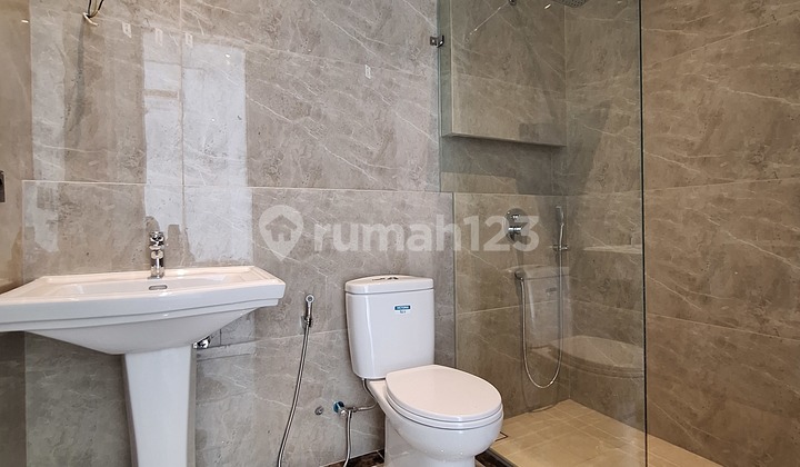 Brand New House Modern Minimalis Style Di Cempaka Putih 2