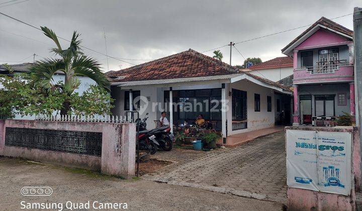 Rumah di  di kedaton dekat MBK di Panglima polim 1