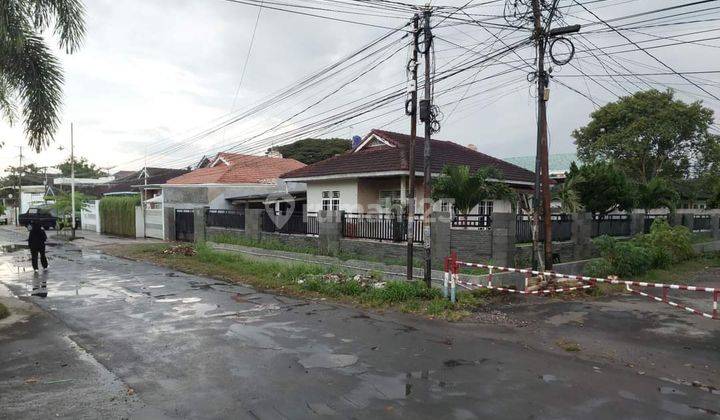Tanah bonus rumah tua way halim di Griya indah 4
