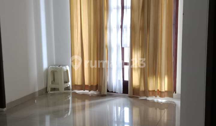 Rumah di Perum citra garden 2 Lantai 7