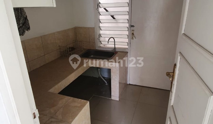 For sale Cipete South Jakarta house in excellent condition ready to occupy 2