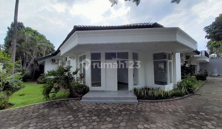 Rumah Siap Pakai Dan Baru Renovasi di Kemang Jakarta Selatan 1