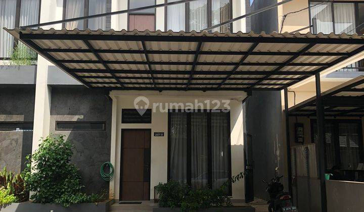 Rumah 2 Lantai Semi Furnished di Cilandak, Jakarta Selatan 1