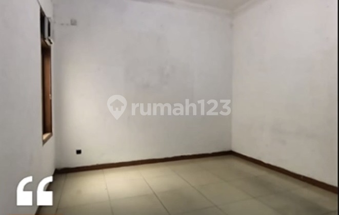 Rumah Disewakan Tebet Jakarta Selatan bisa untuk Kantor 2