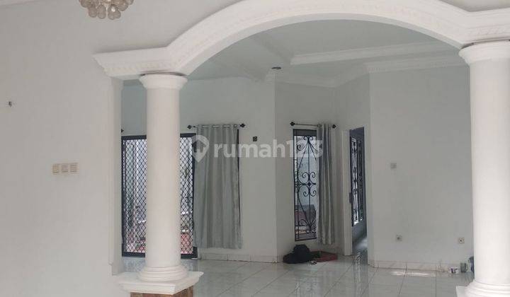 Rumah Bagus Unfurnished Di Cipete Jakarta Selatan