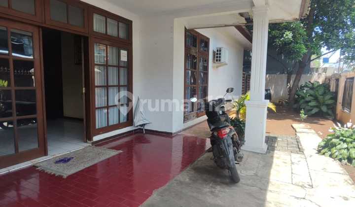 Cheap Large House South Jakarta Gandaria