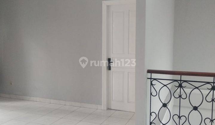 Rumah Bagus Unfurnished Di Cipete Jakarta Selatan