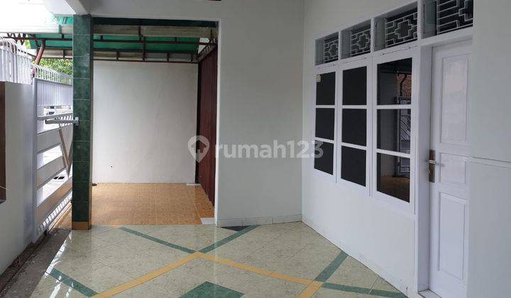 Disewakan Rumah Jl Kesehatan Raya Siap Huni 2