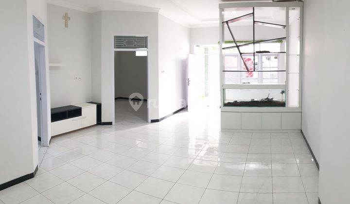 Disewakan Rumah Jl Kesehatan Raya Siap Huni 14