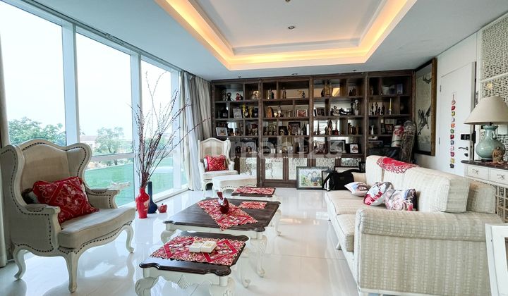 Apartemen Regatta Pantai Mutiara Pluit Jakarta Utara