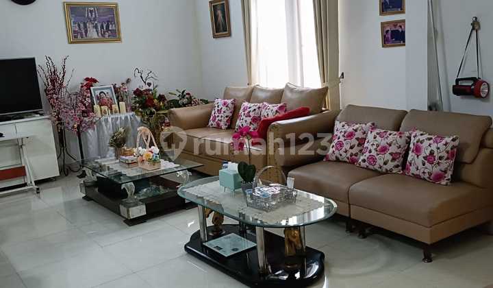 Rumah 2,5 Lantai Sunrise Garden Kedoya Kebon Jeruk Jakarta Barat 2