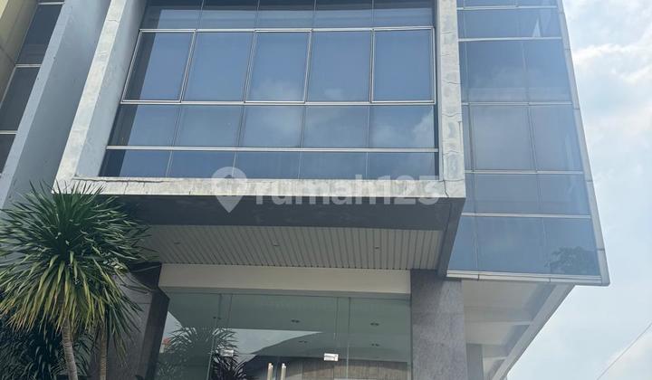 Gedung Kantor 5 Lantai Kebayoran Lama Jakarta Selatan Gedung Kantor 5 Lantai Kebayoran Lama Jakarta Selatan