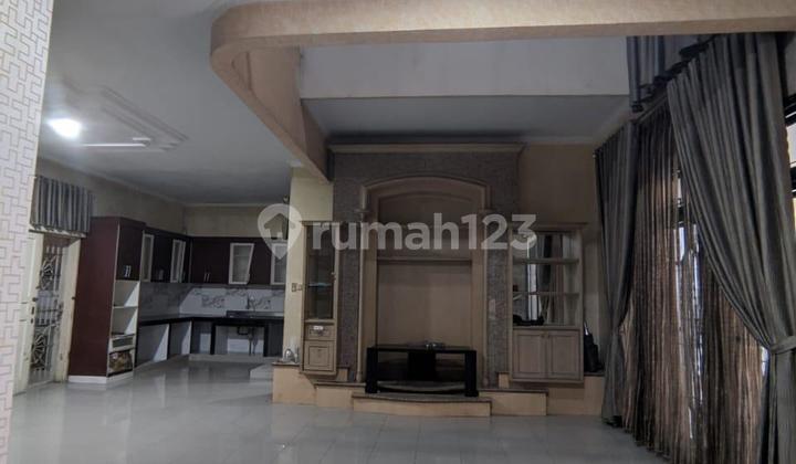 Rumah Green Garden Kedoya Jakarta Barat