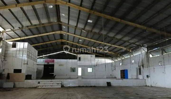 Gudang Murah 3000m2 akses kontainer di Jl. Raya Parung Ciputat Bogor 1