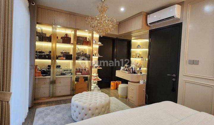 Jual Cepat Harga Ramah Rumah Cantik Mewah Elegan 3 Lantai Bagus di Metland Cakung Jakarta Timur 1