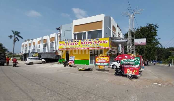 New 2-Storey Linked Shop House, Good Condition, Suitable for Supermarket, Restaurant, Busy Area, Near Entertainment, Alamanda Regency, Tambun, Bekasi. 2