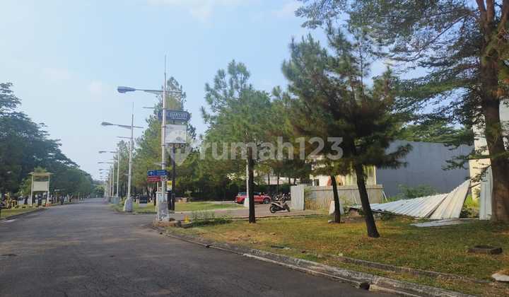 Lot 1000M2 Plus Building 500m2 Suitable for Restaurant Brand Branch Strategic Kota Harapan Indah Bekasi