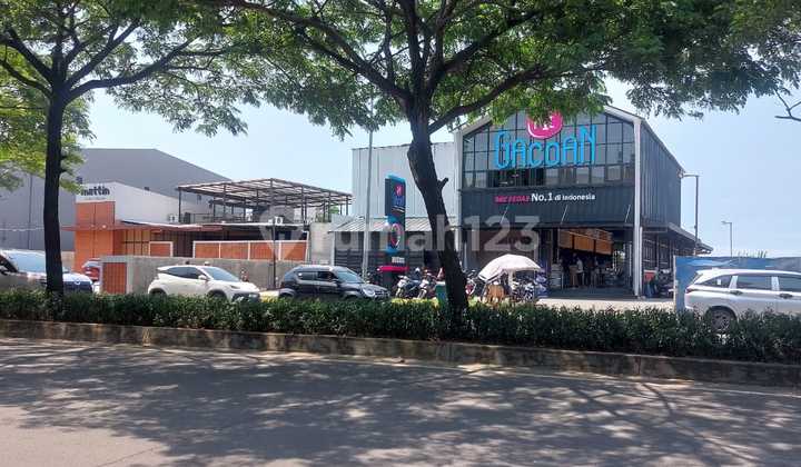 Commercial Lot 1000M2 Adjacent to Culinary Area Suitable for Restaurant, Gym, Cafe Harapan Indah Bekasi