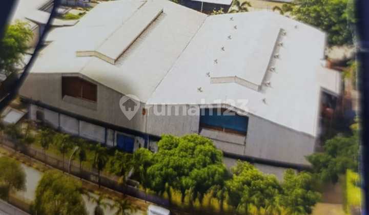 Ready-to-Use Cheap Warehouse, Land Area 840m², Container Access, Near Toll Road and Tanjung Priuk Port, JIEP Area, Pulogadung, East Jakarta Ready-to-Use Cheap Warehouse, Land Area 840m², Container Access, Near Toll Road and Tanjung Priuk Port, JIEP Area, Pulogadung, East Jakarta