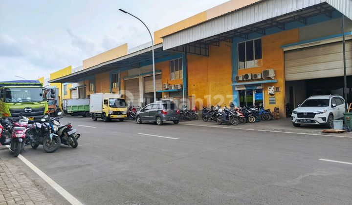 Cheap & Fast Sale, Need Cash, Strategic Warehouse LT 162M2 Sedayu Bispark Cakung