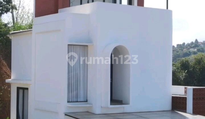 Rumah Bagus Jarang Ada. Pemandangan Menarik 1