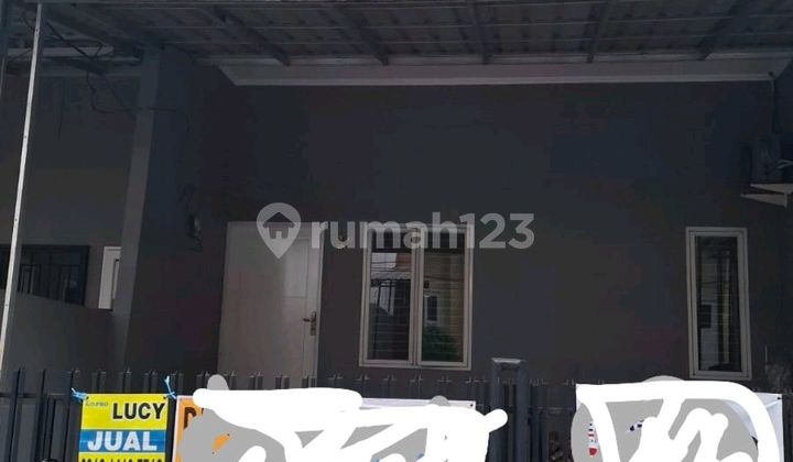 Neat house..ready to move in Neat house..ready to move in