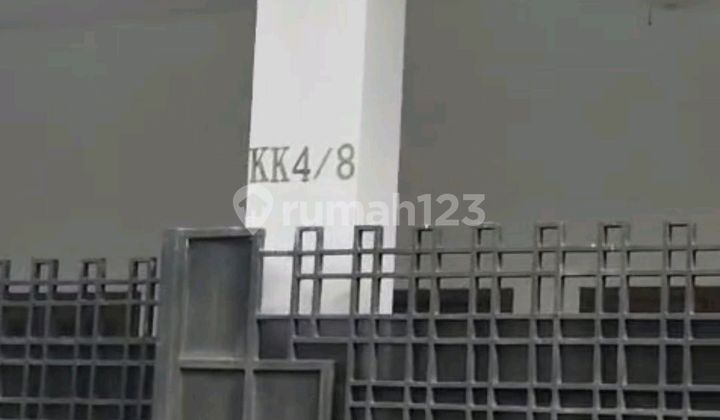 Rumah Rapi.di Bintara.bekasi.barat