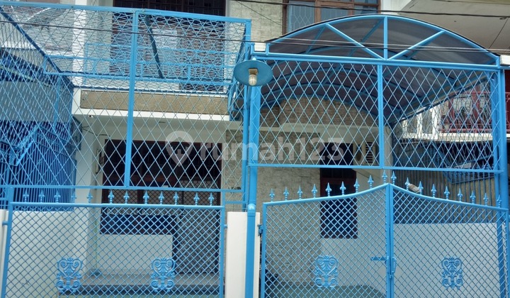 Rumah 3 Lantai Disewakan.cepat 1