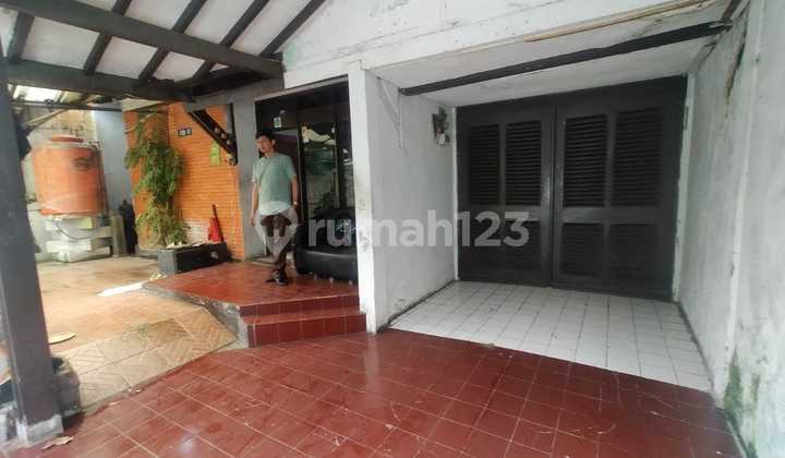 Rumah Lama Di Kopo Permai