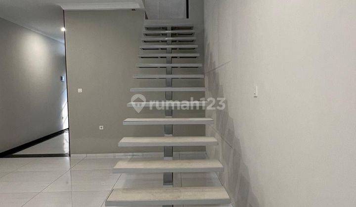 Rumah Baru Di Jalan Kembar Bkr Kota Bandung Baru 2