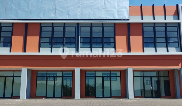 Dijual Ruko Siap Pakai 2 Lantai di Summarecon Mutiara Makassar Dijual Ruko Siap Pakai 2 Lantai di Summarecon Mutiara Makassar